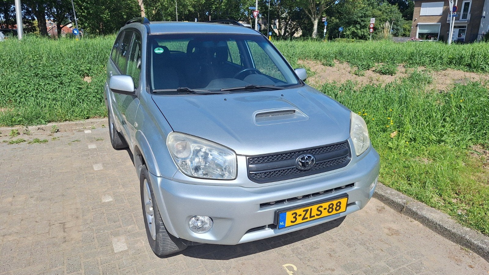 Toyota Rav4 2.0 5DR 4WD 2005 Grijs, Auto's, 1998 cc, 4 cilinders, Handgeschakeld, Vierwielaandrijving