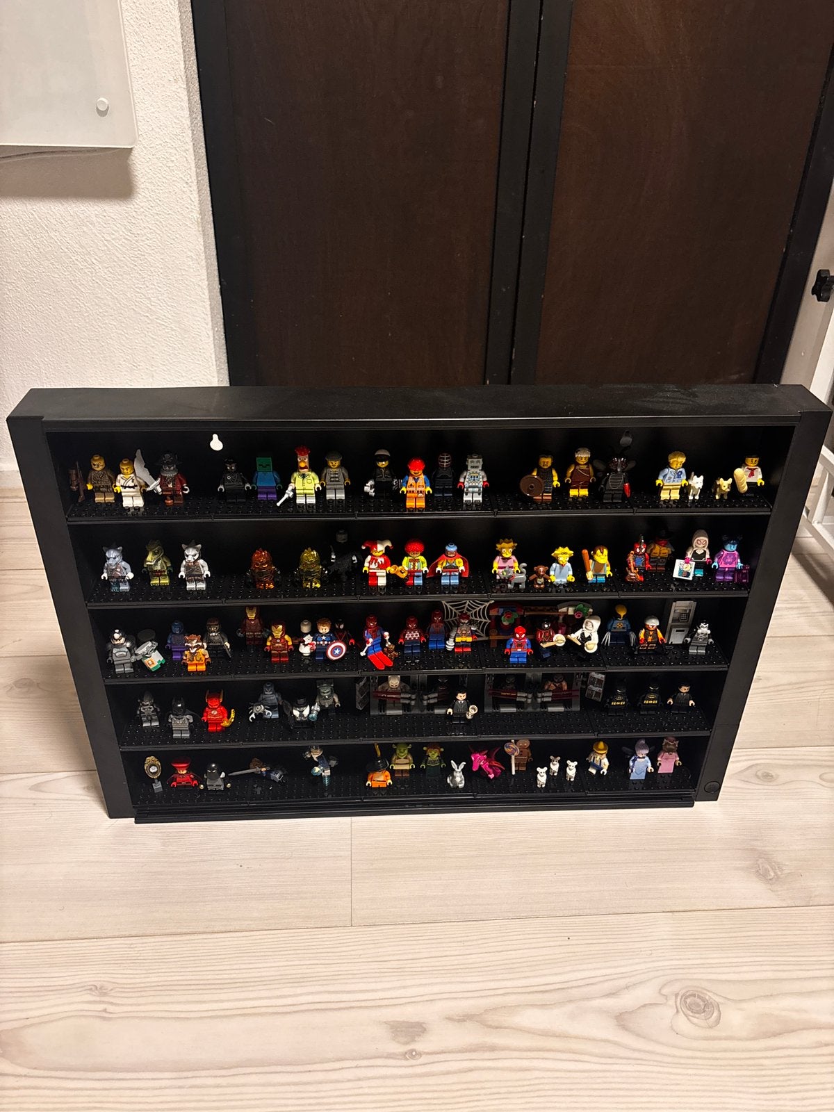 Lego minifigure display, Ophalen of Verzenden, Zo goed als nieuw
