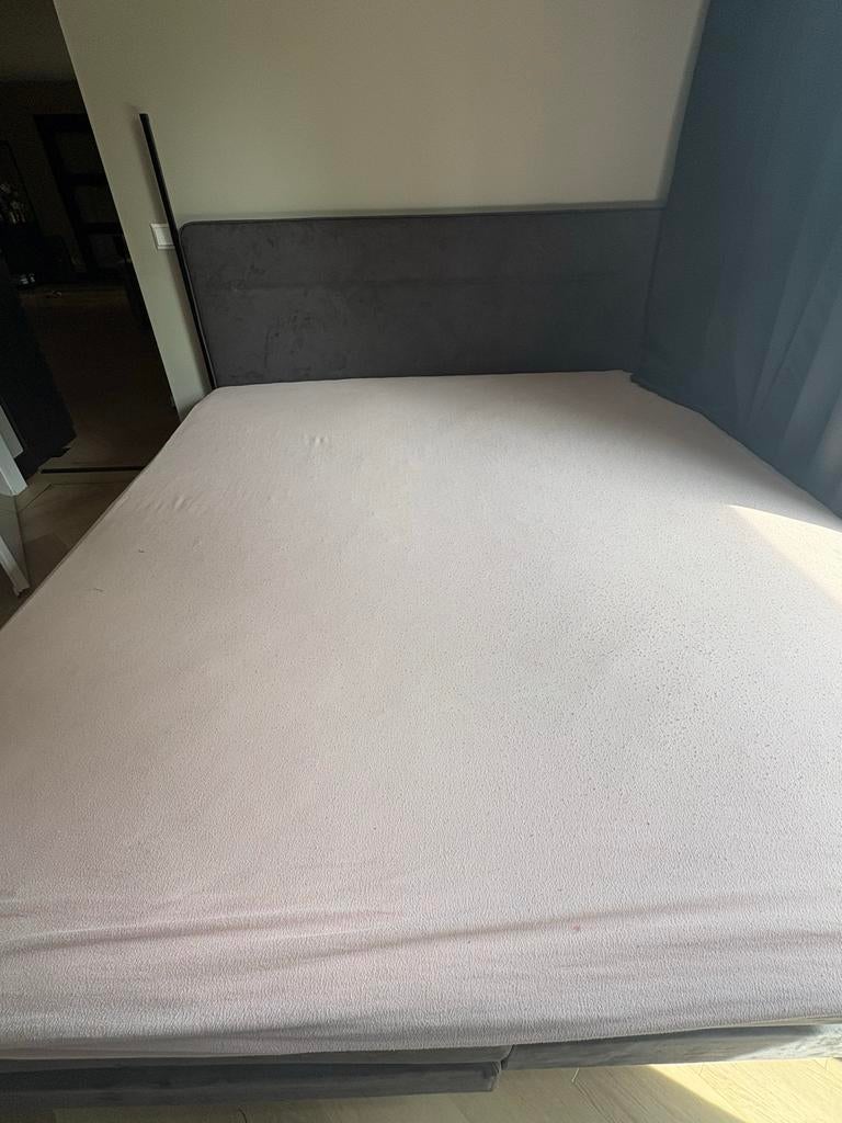 Swiss Sense tweepersoonsbed 180x200 met hoofdbord, Huis en Inrichting, Slaapkamer | Boxsprings, Ophalen, Tweepersoons, Zo goed als nieuw