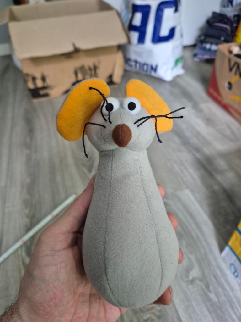 Leuke grijze muis knuffel met oranje oren Ieniemienie, Muis, Gebruikt, Grijs, Ophalen of Verzenden