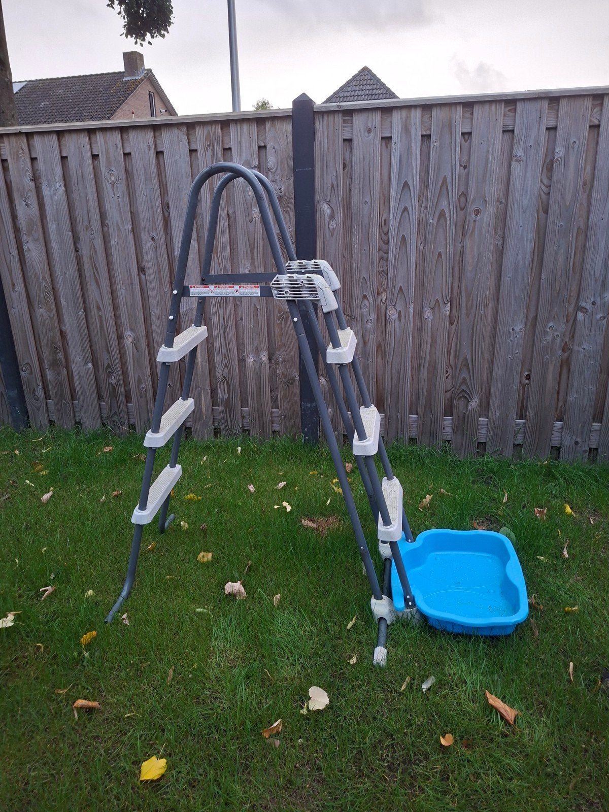 Zwembadtrap met voetenbadje - Gebruikt, Tuin en Terras, Ophalen, Gebruikt, Ladder