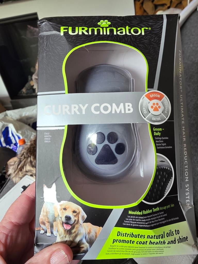 Furminator hondenborstel nog in verpakking groom., Dieren en Toebehoren, Honden-accessoires, Ophalen of Verzenden, Zo goed als nieuw