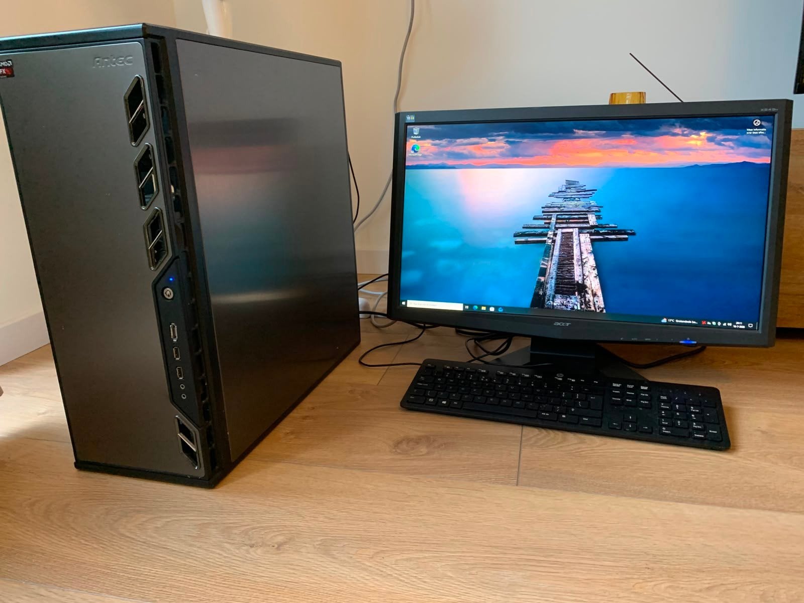 Gaming PC - FX6300, R9 270, 16GB RAM, SSD/HDD, Met monitor, AMD FX6300, Ophalen of Verzenden, Zo goed als nieuw