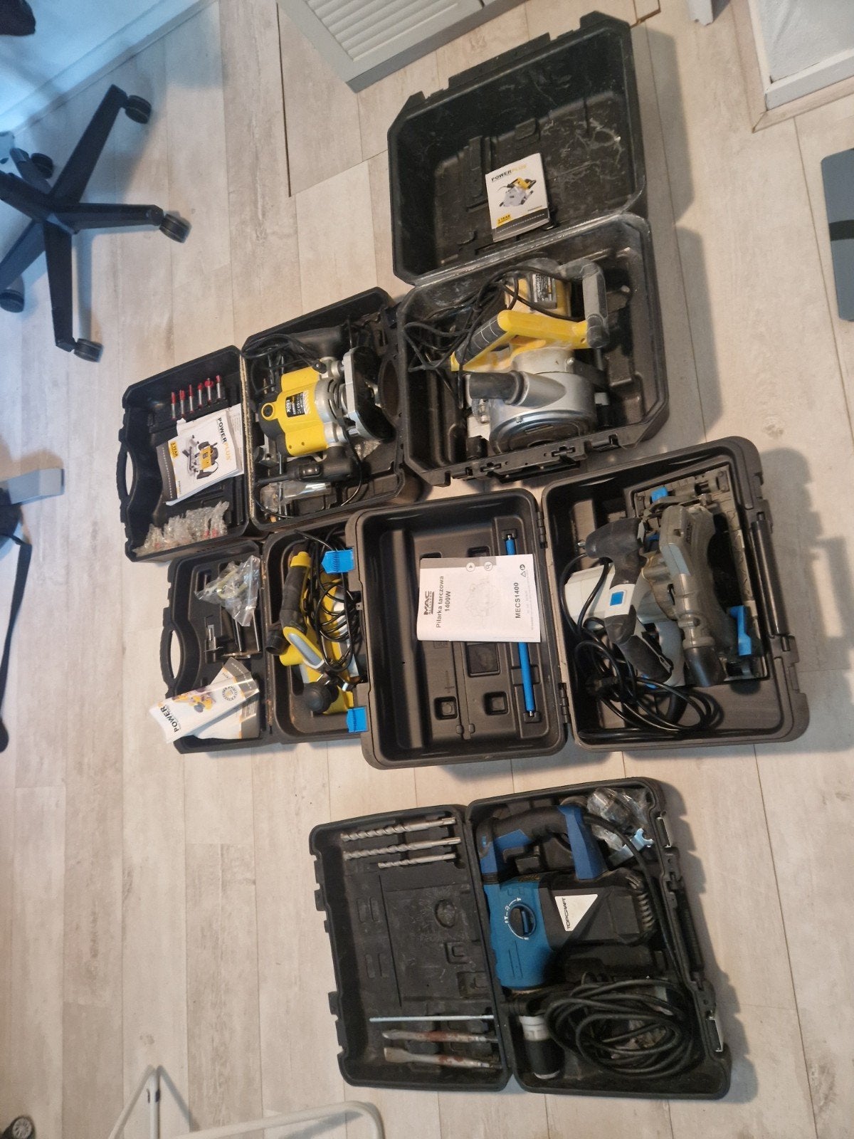 Diverse machines: cirkel, frees, gleuf, schaaf, hak- en boor, Doe-het-zelf en Verbouw, Gereedschap | Boormachines, Ophalen of Verzenden