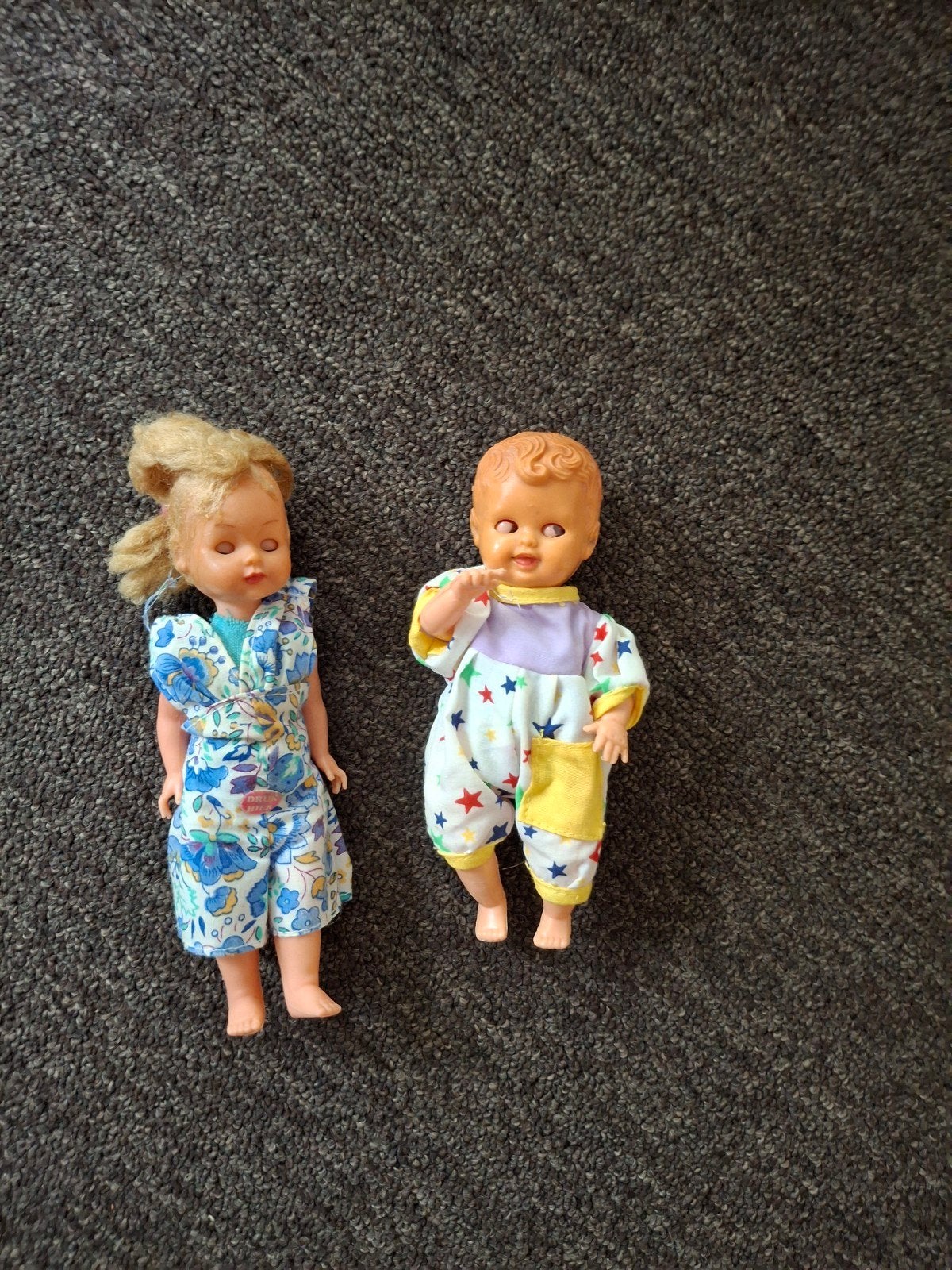 2 oude popjes, Ophalen of Verzenden, Gebruikt, Pop