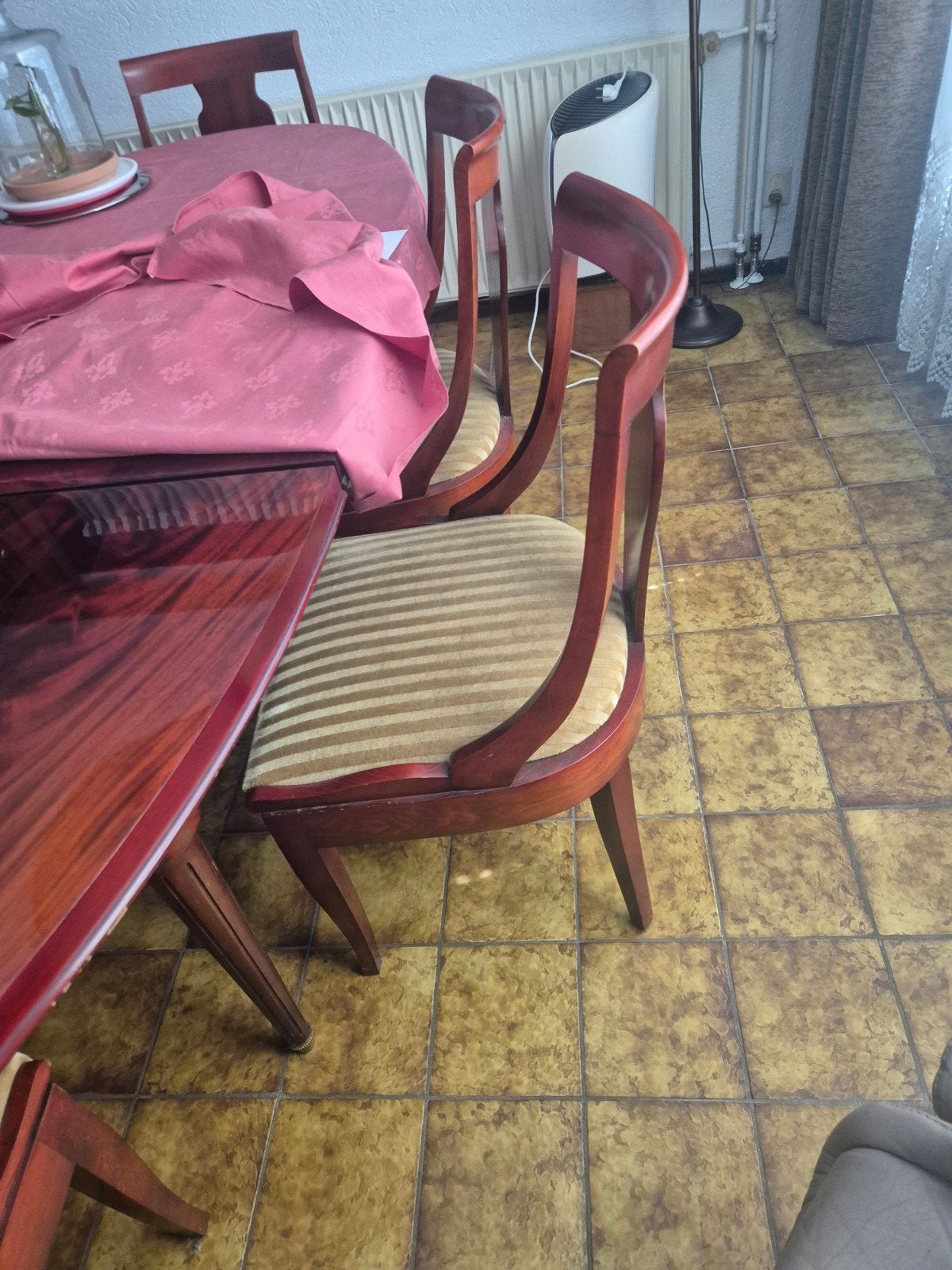 Vintage dressoir en eettafelset met 6 stoelen, Antiek en Kunst, Ophalen