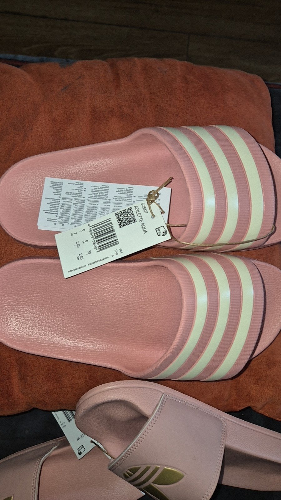 Adidas Adilette Aqua slippers roze/wit - Nieuw in plastic, Slippers, Adidas, Nieuw, Ophalen of Verzenden