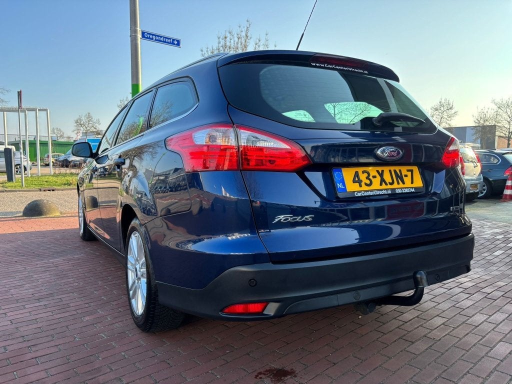 Foto 5 van Ford FOCUS Wagon 1.0 EcoBoost Titanium | trekhaak | 6versn |