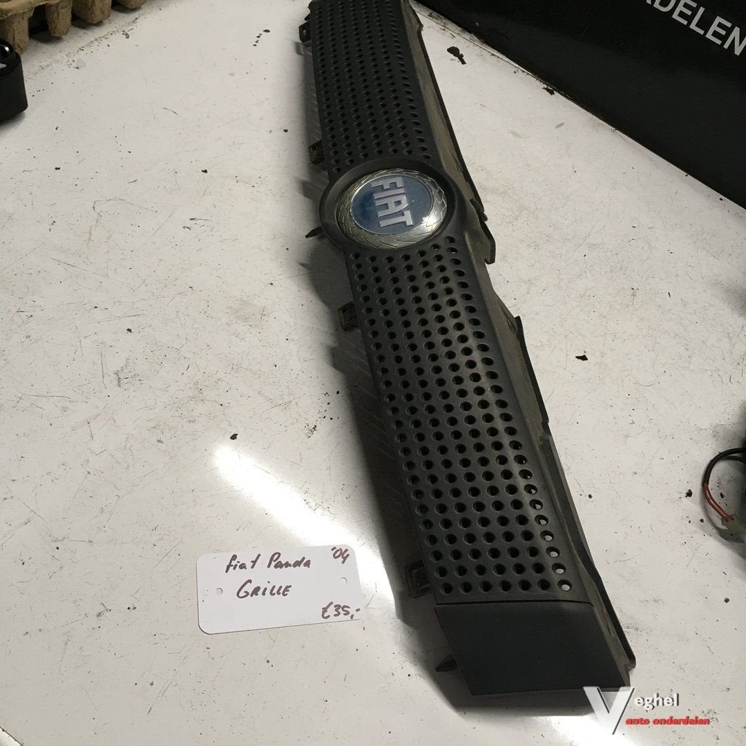 Fiat Panda 2004   Grille, Gebruikt, -, -, Ophalen of Verzenden