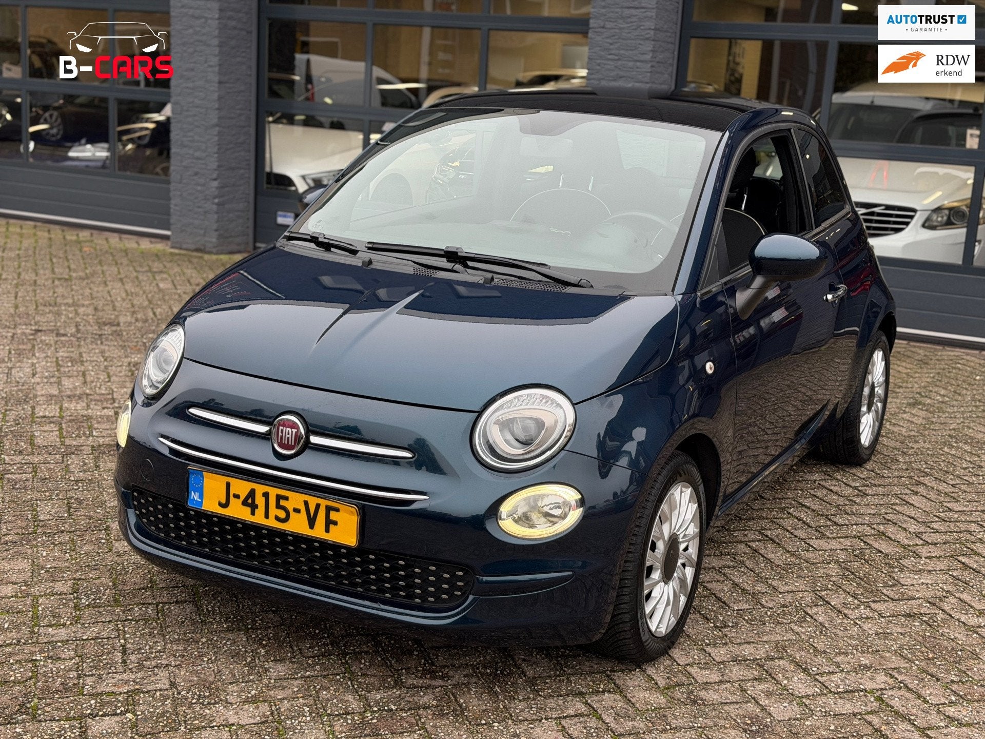 Fiat 500 1.2 Lounge Xenon|Navi|Carplay|Navi|Cruicecontrol, Voorwielaandrijving, 972 kg, Gebruikt, 4 cilinders