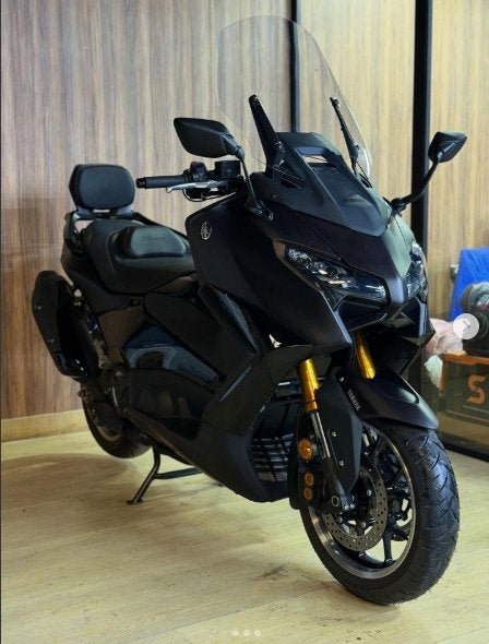 Yamaha Tmax 560 2022    Rugleuning RUGSTEUN, Ophalen, Nieuw