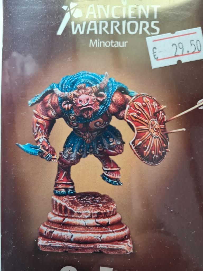 scalebro resin figuur 54mm "Minotaur", Ophalen of Verzenden, Nieuw, Groter dan 1:35, Figuur of Figuren