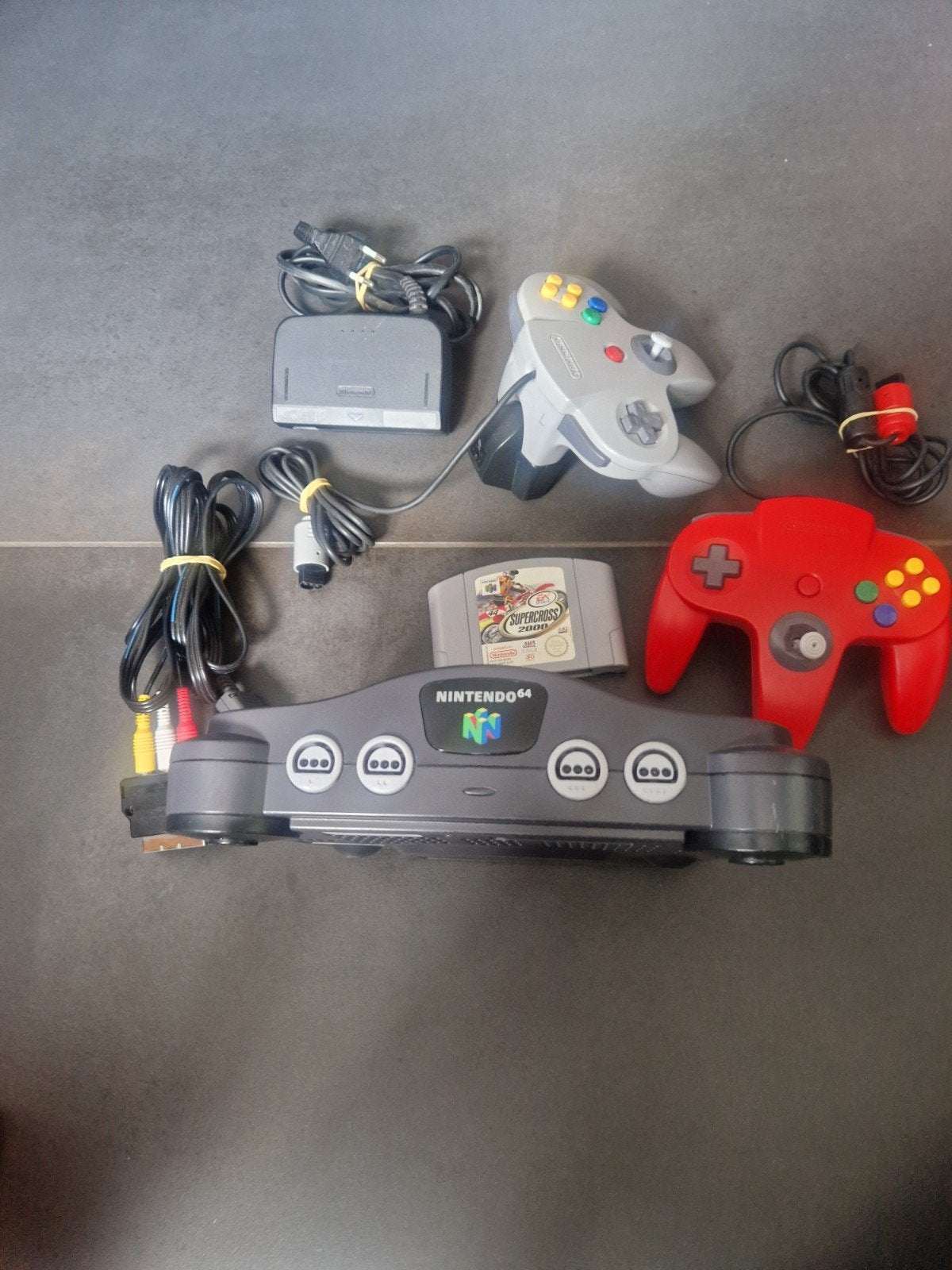Nintendo 64 met Supercross 2000 en 2 controllers, Ophalen of Verzenden, Gebruikt, Met 2 controllers