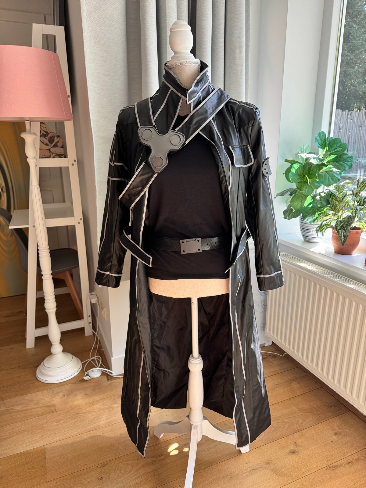Kirito Cosplay Sword Art Online - Maat XXS, Ophalen of Verzenden, Zo goed als nieuw, Pak of Jurk