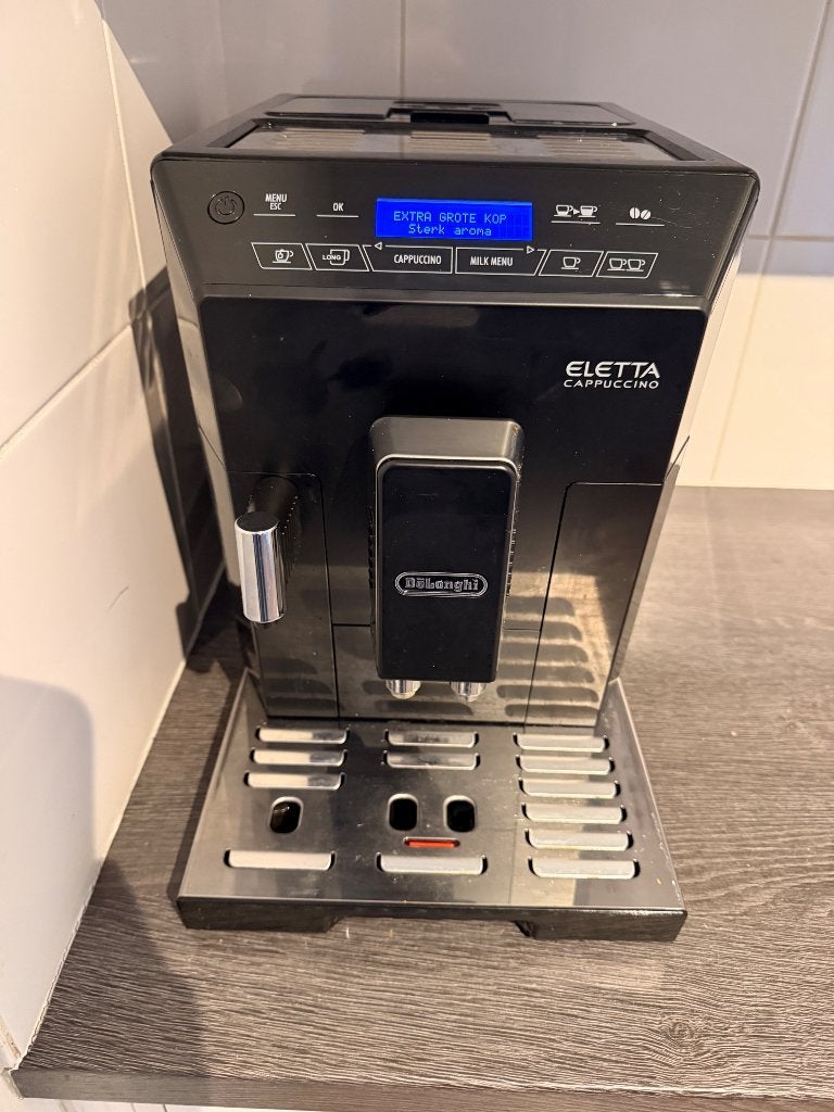 Koffiemachine Delonghi Eletta Cappucino koffieapparaat