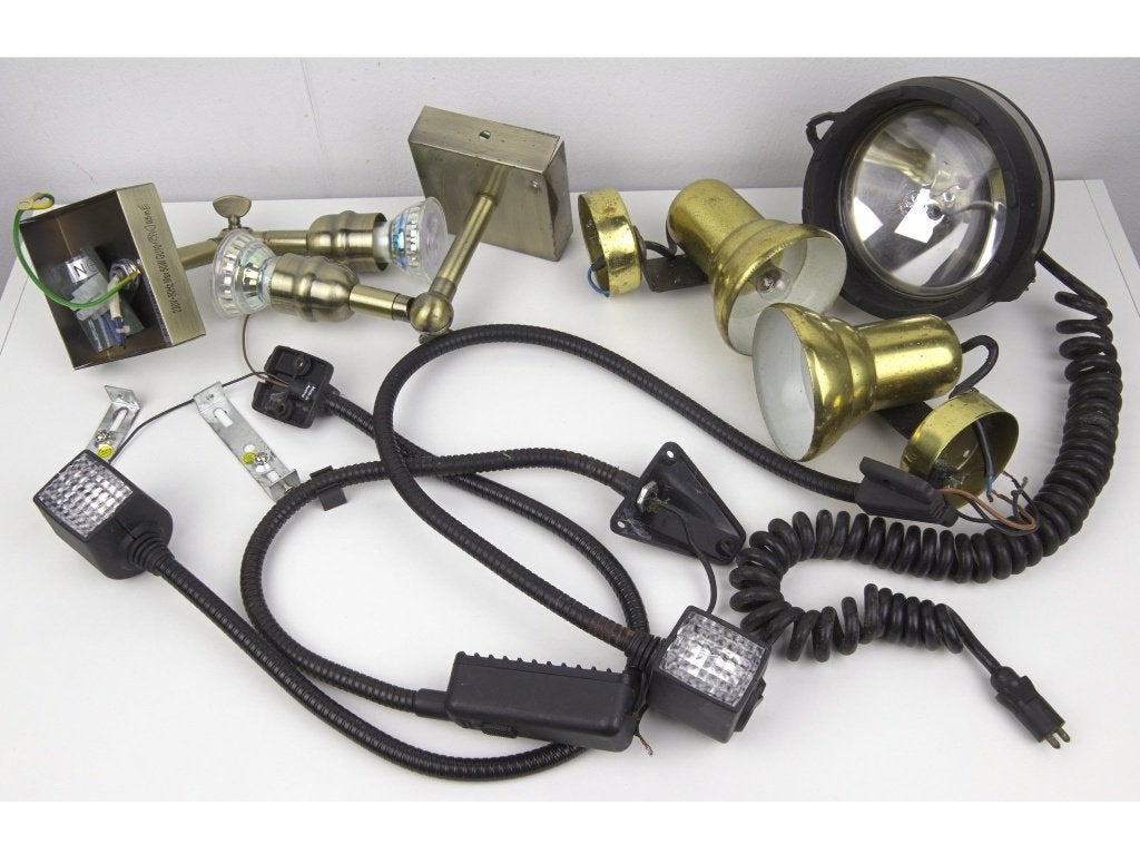 Free / gratis: various wall / ceiling lamps - hella, guest, Ophalen, Meerkleurig, Overige fittingen, Overige merken