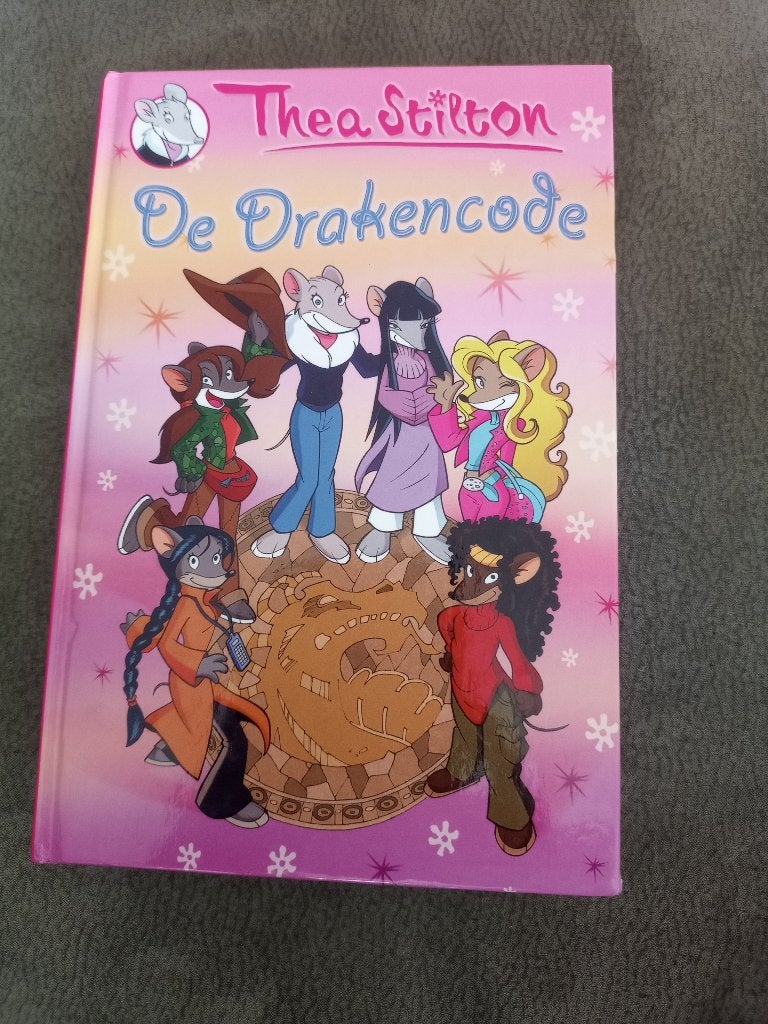 De Drakencode - Thea Stilton, Ophalen of Verzenden, Zo goed als nieuw