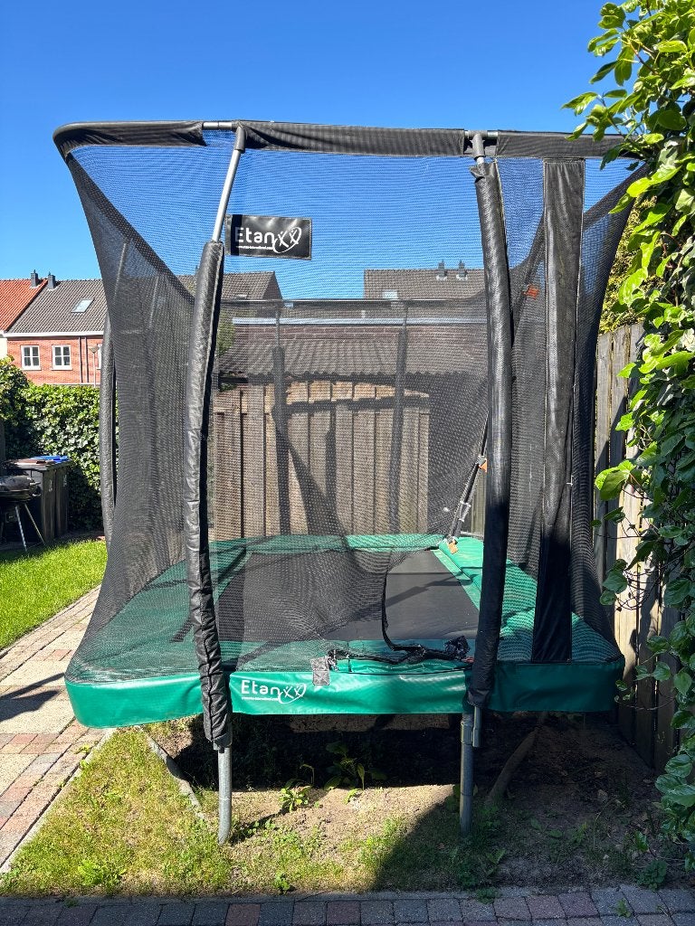 Etan trampoline op poten rechthoekig, Ophalen, Gebruikt