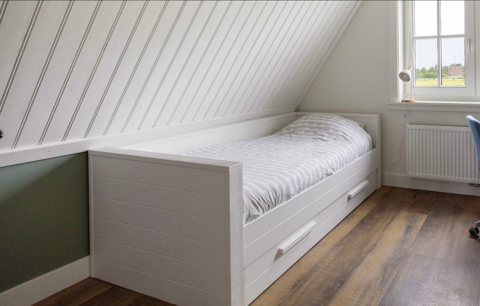 Wit eenpersoonsbed WOOOD met onderschuifbed, Ophalen, Gebruikt, 90 cm, Eenpersoons