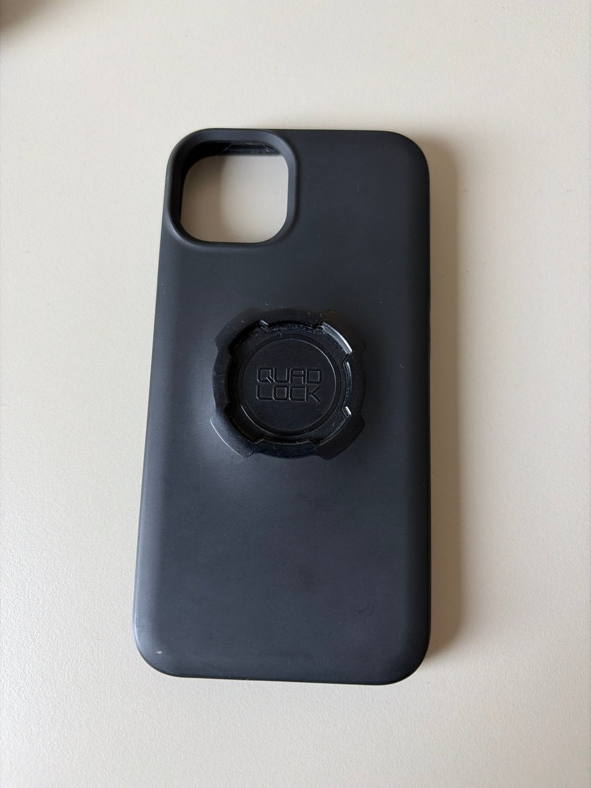 Quad Lock Hoesje voor iPhone 13, Kunststof, Quad Lock, Hoesje of Tasje, Ophalen of Verzenden