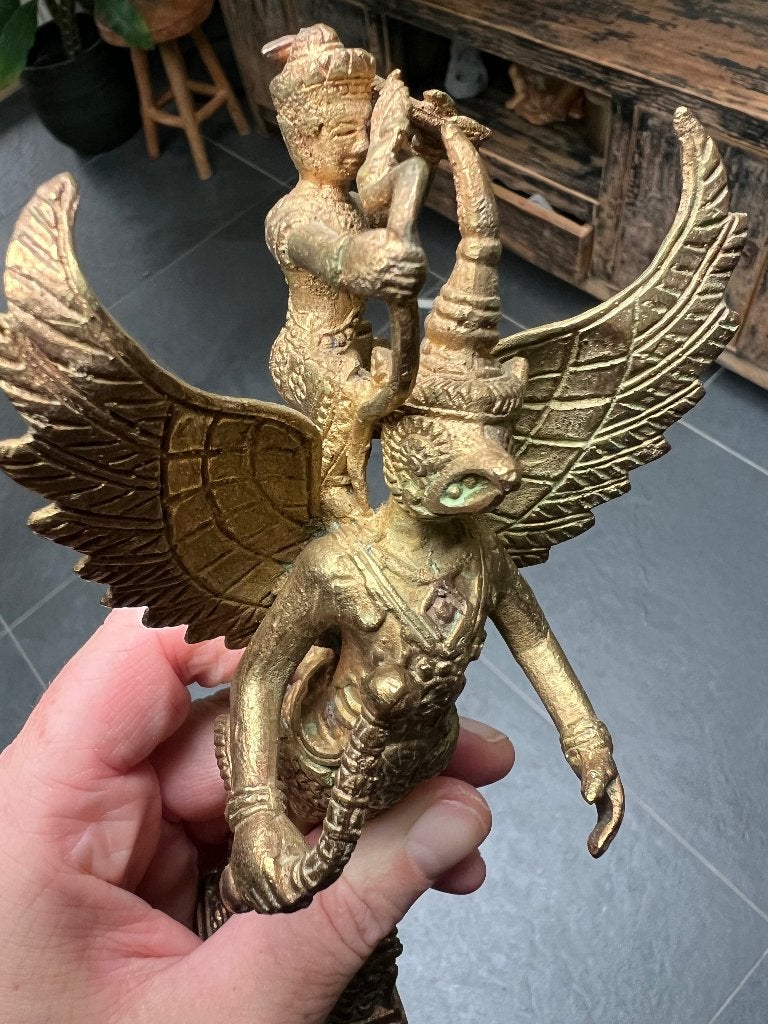 Vishnoe hindoeistische god op Garoeda dier beeld metaal, Ophalen of Verzenden, Gebruikt, Dier