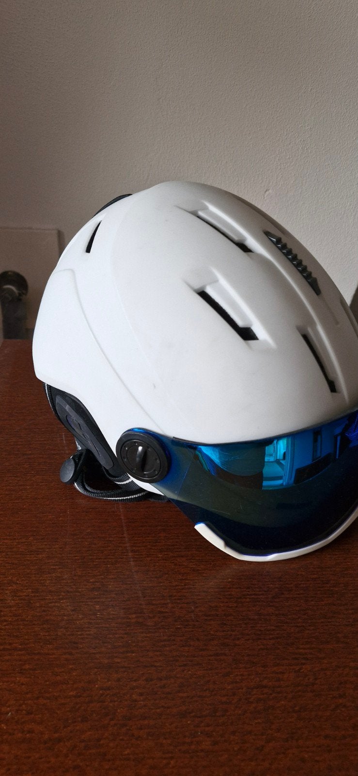 Benger skihelm met vizier - Maat M, Overige merken, Overige typen, Ophalen of Verzenden, Zo goed als nieuw