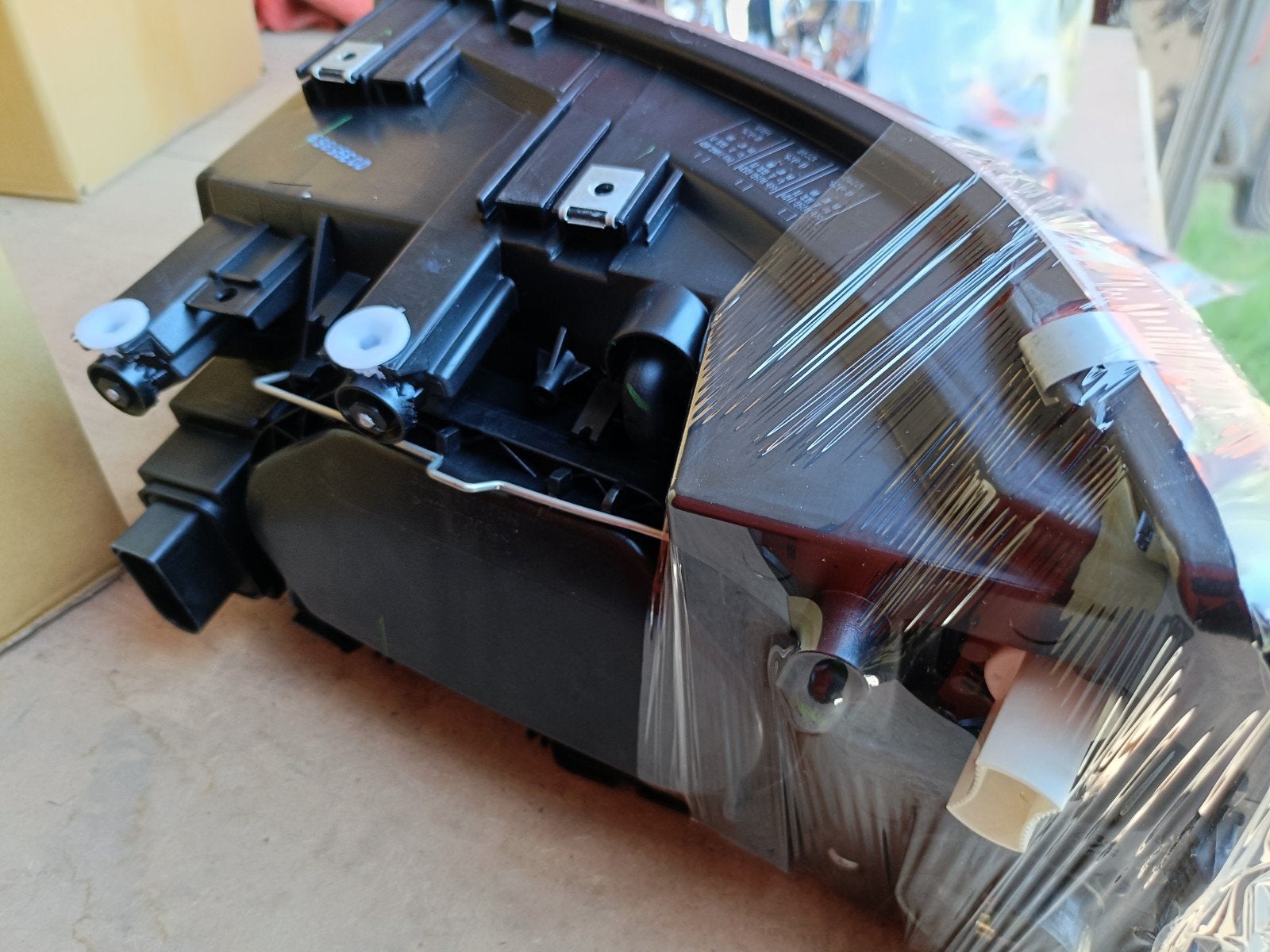 Gloednieuwe vw transporter t5 koplampen, Ophalen