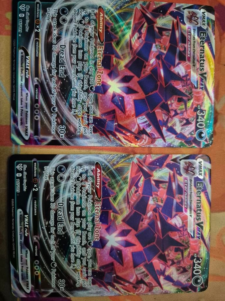 2x Eternatus VMAX Pokémon Kaart (Engels), Ophalen of Verzenden, Zo goed als nieuw, Meerdere kaarten