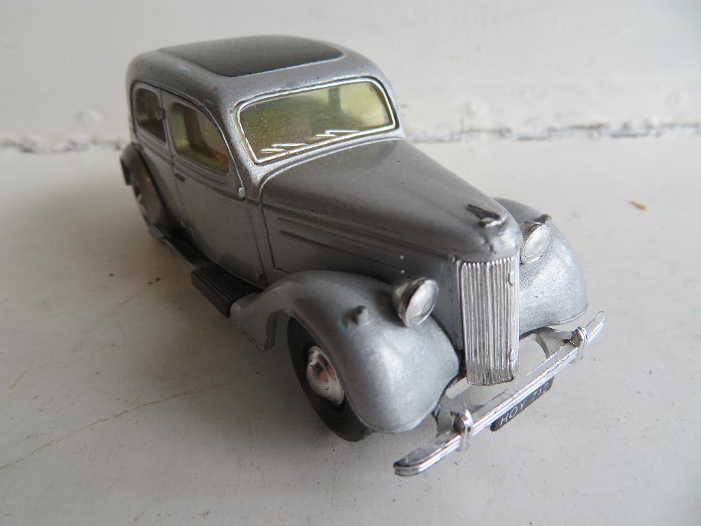 Matchbox Dinky DY5 Ford V-8 Pilot 19949 1:43, Ophalen of Verzenden, Auto, Matchbox