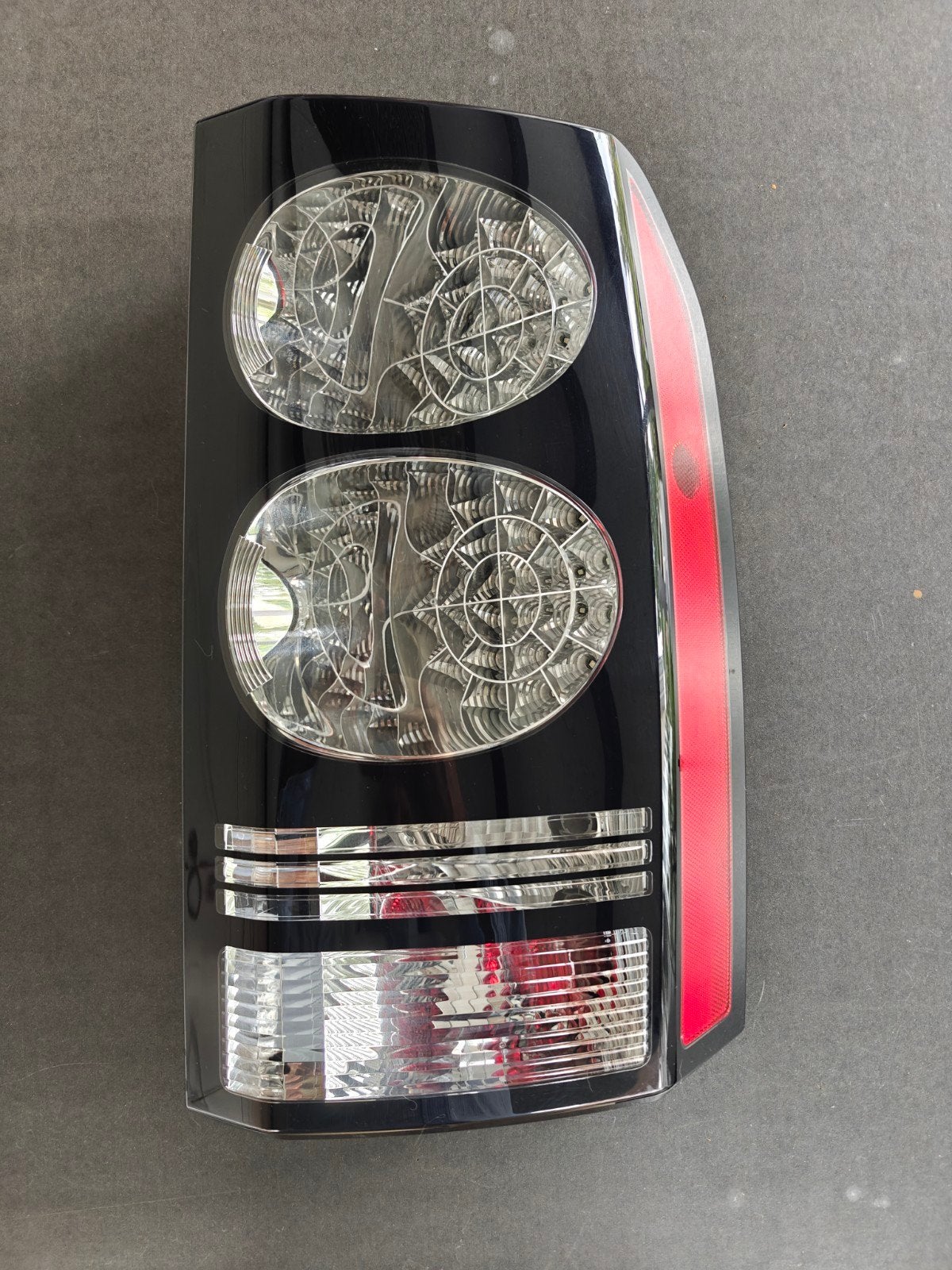Achterlicht Rechts voor Land Rover Discovery 4 (origineel), Ophalen of Verzenden, Gebruikt, Land Rover