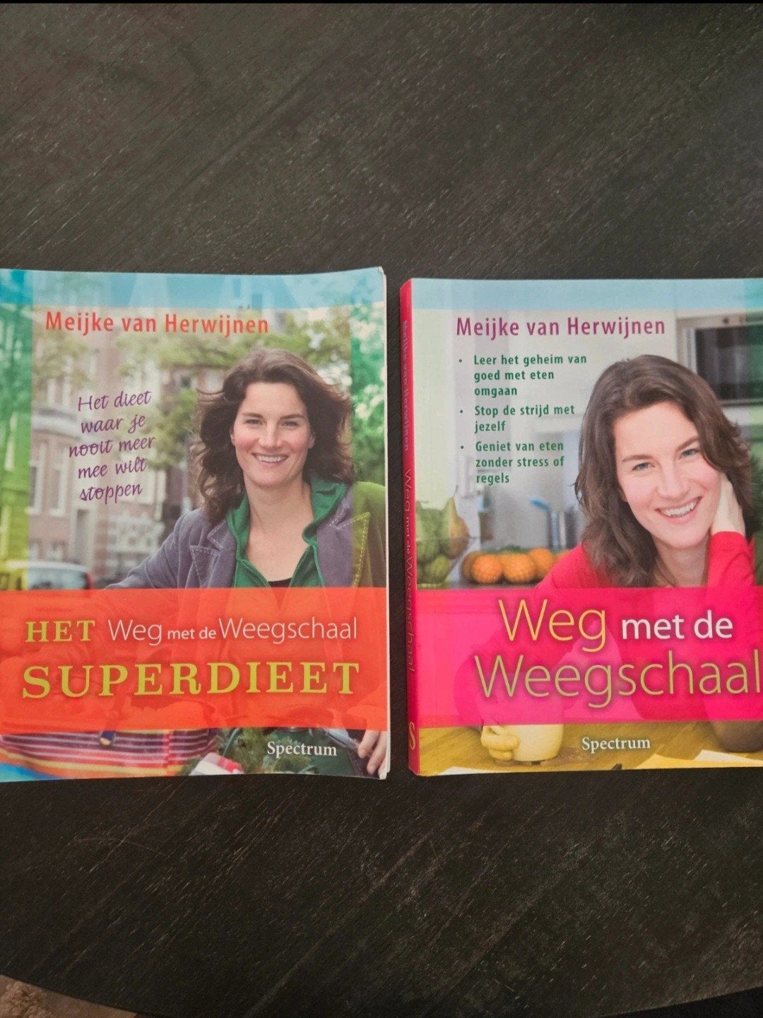 2 Boeken over Afvallen: Weg met de Weegschaal, Boeken, Dieet en Voeding, Ophalen of Verzenden, Zo goed als nieuw, Meijke van Herwijnen
