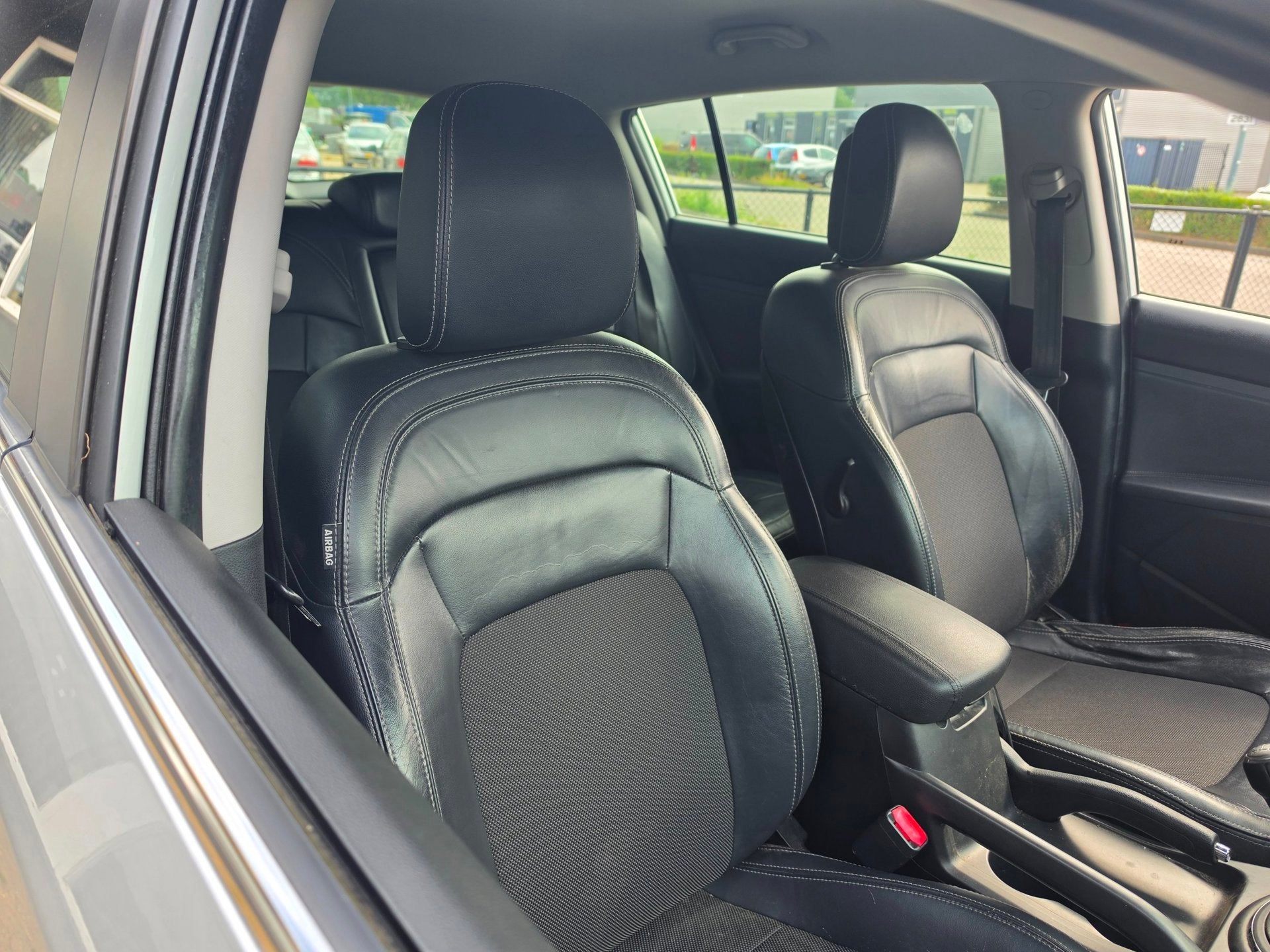 Foto 10 van Kia Sportage 2.0 X-ecutive Plus Pack