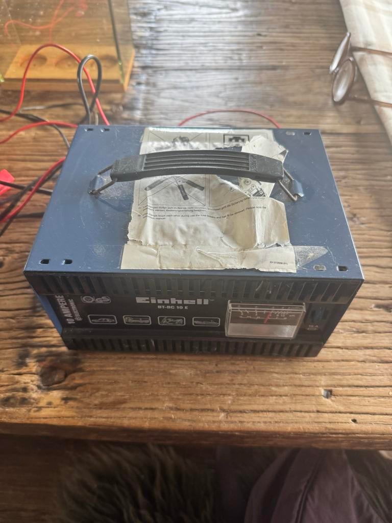 Einhell BT-BC 10 E Acculader 10 Ampere, Auto-onderdelen, Accu's en Toebehoren, Gebruikt, Ophalen