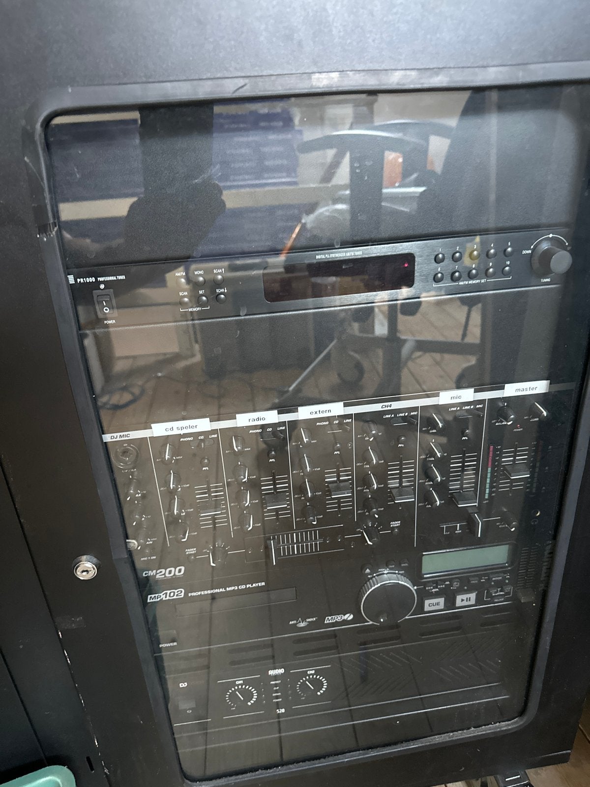 Complete Numark DJ-set met mixer, CD-speler en versterker, Ophalen, Gebruikt, Dj-set, Numark