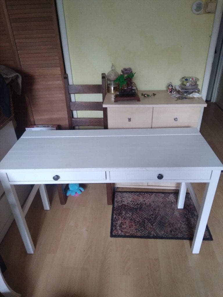 Hemnes ikea bureau/side table, Overige typen, Zo goed als nieuw, IKEA, Wit