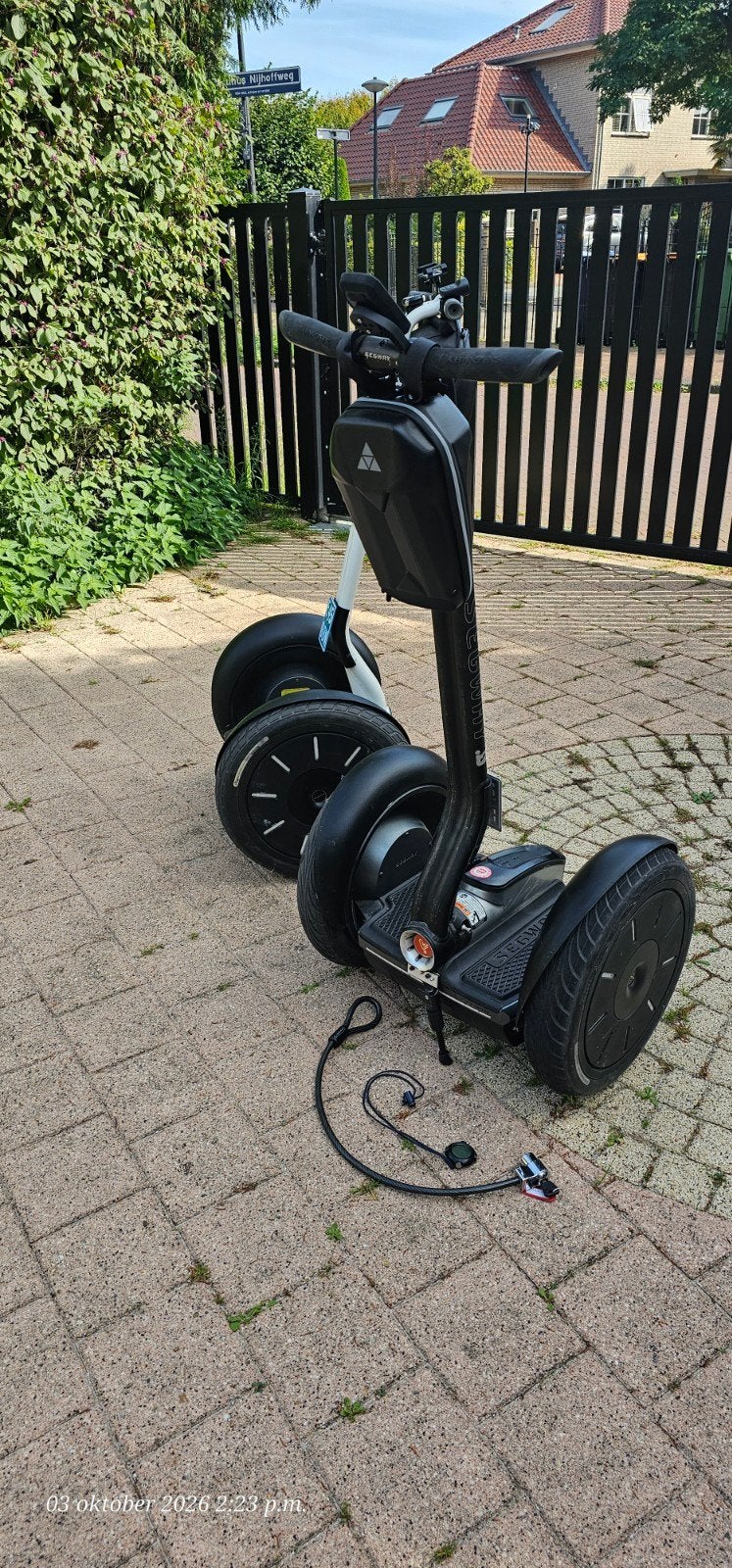 Segway pt i2, Fietsen en Brommers, Ophalen, Zo goed als nieuw, Elektrische step (E-scooter), Segway Ninebot