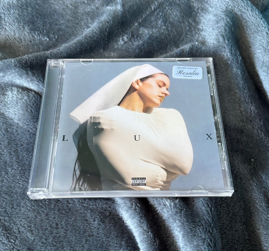 CD Rosalía - LUX, Verzenden, Latin, Inclusief doosje, Zo goed als nieuw