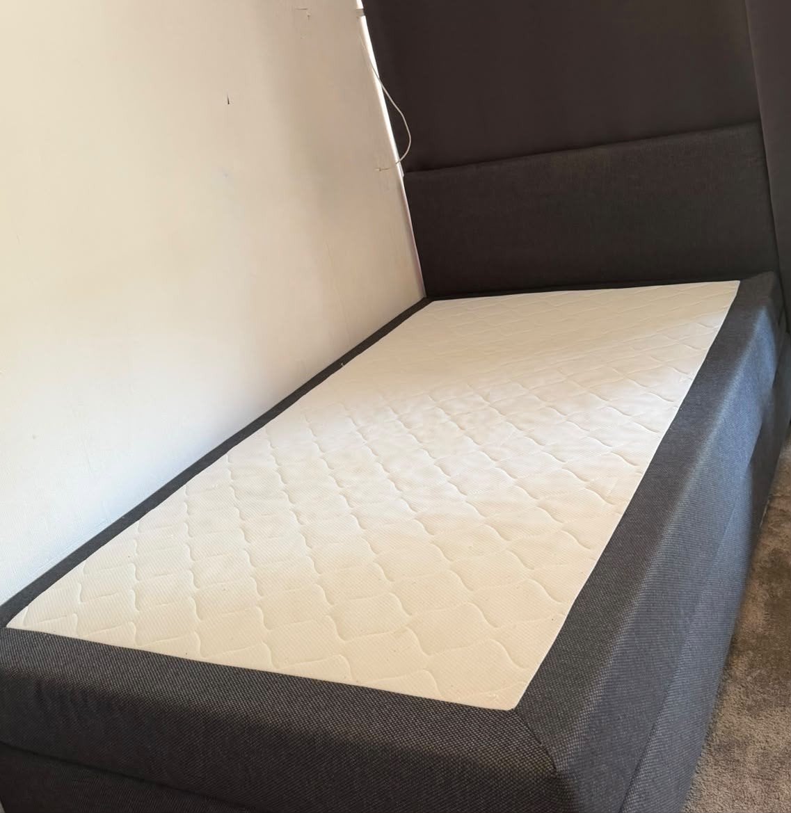 Boxspring 120x200 - Zo goed als nieuw