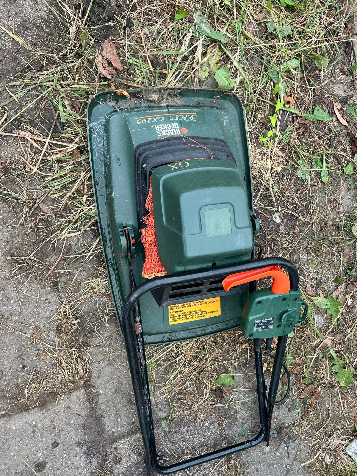 GRATIS || grasmaaier & verticuleer ,  Black & Decker, Ophalen, Cirkelmaaier, Gebruikt, Elektrische grasmaaier