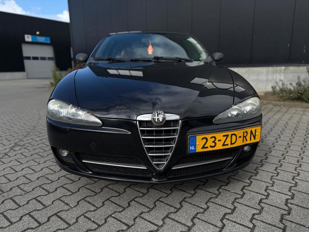 Alfa Romeo 147 1.9 JTD Business, Auto's, Alfa Romeo, Voorwielaandrijving, Gebruikt, 4 cilinders, 400 kg