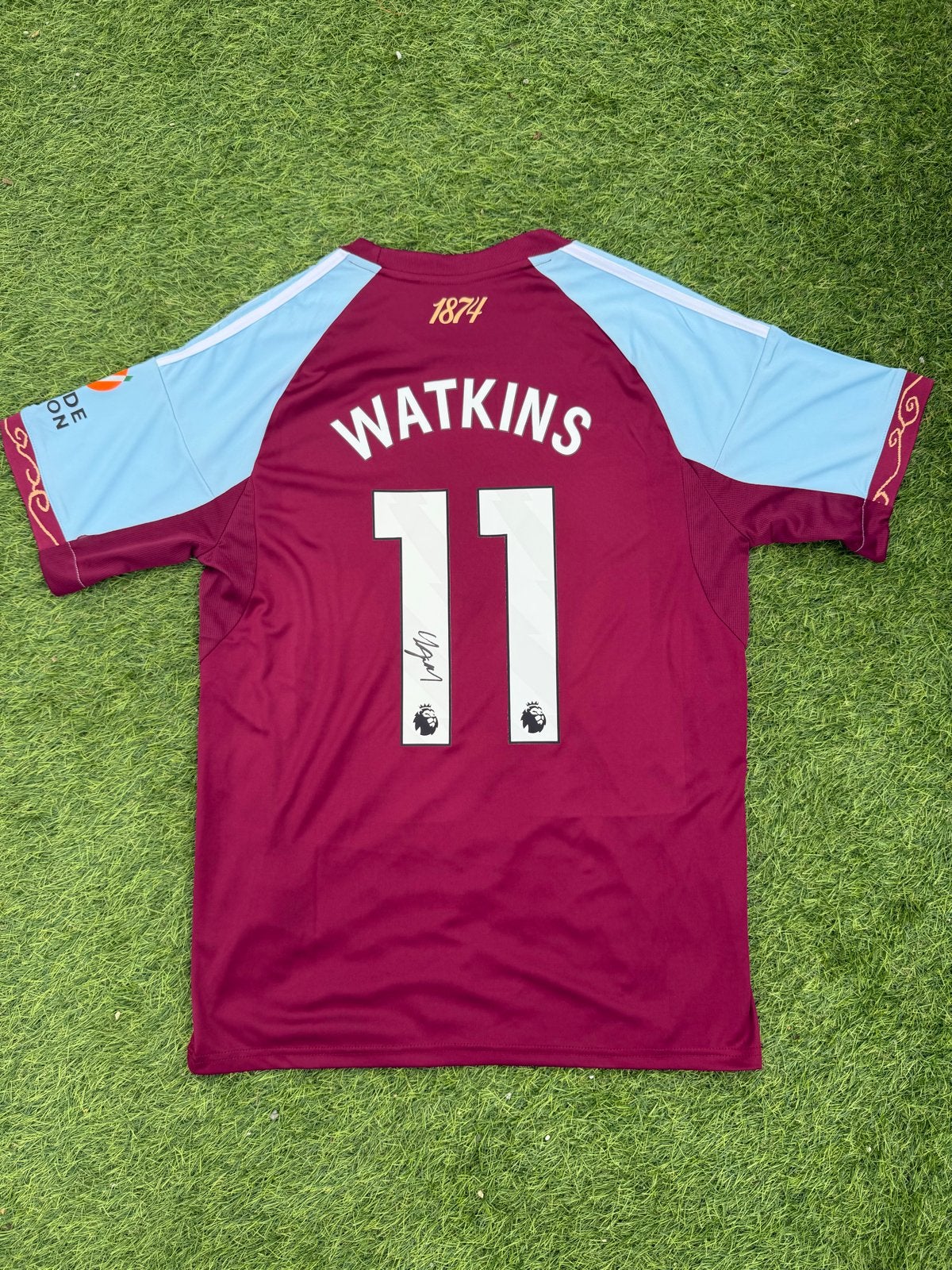 Aston Villa Thuisshirt Watkins 11 Gesigneerd, Overige kleuren, Maat 48/50 (M), Ophalen of Verzenden, Zo goed als nieuw