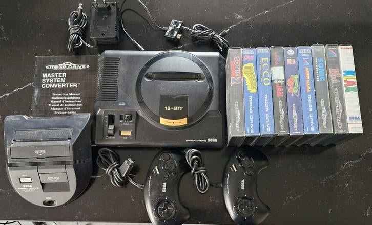 Grote Sega Mega Drive Verzameling, Master System Converte, Spelcomputers en Games, Spelcomputers | Sega, Mega Drive, Met 2 controllers