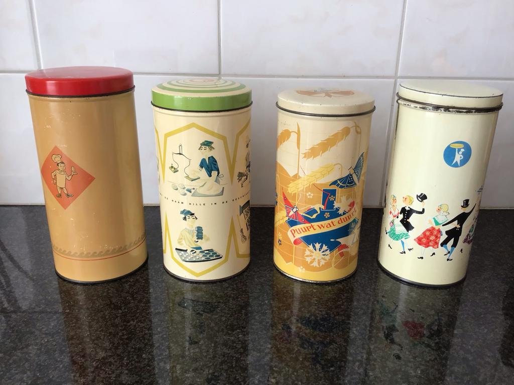 4 Vintage Beschuitbussen: Bolletje, Hooimeijer, Trufstra, H, Ophalen of Verzenden, Gebruikt, Beschuit, Bolletje