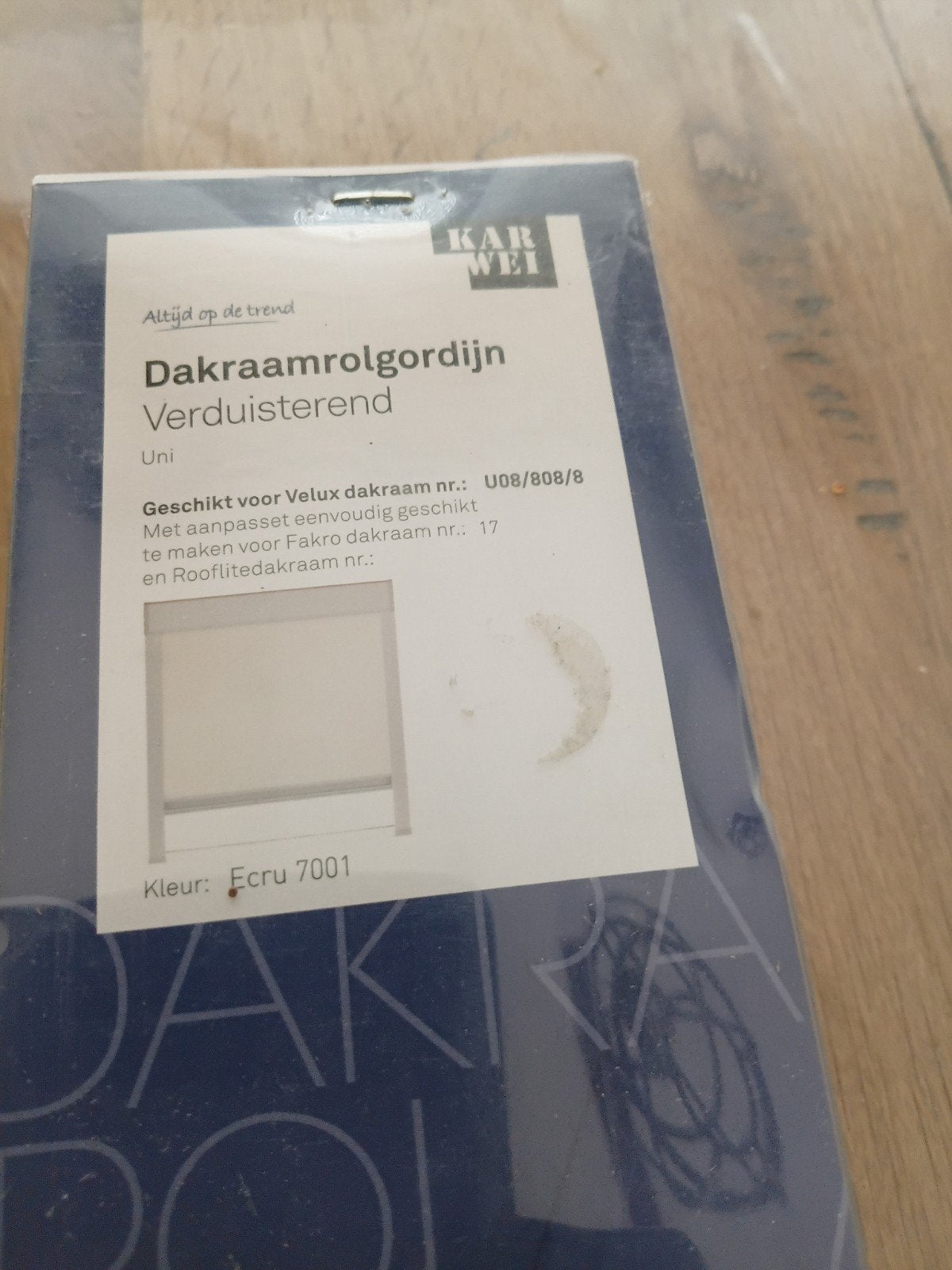 Karwei Dakraamrolgordijn Verduisterend Ecru 7001, Verduisterend, Karwei, Nieuw, Ophalen of Verzenden