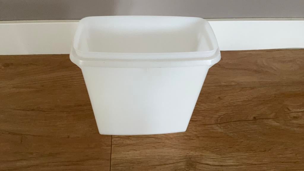 Tupperware voorraadbus groot,bewaardoos  zonder deksel, Ophalen, Zo goed als nieuw