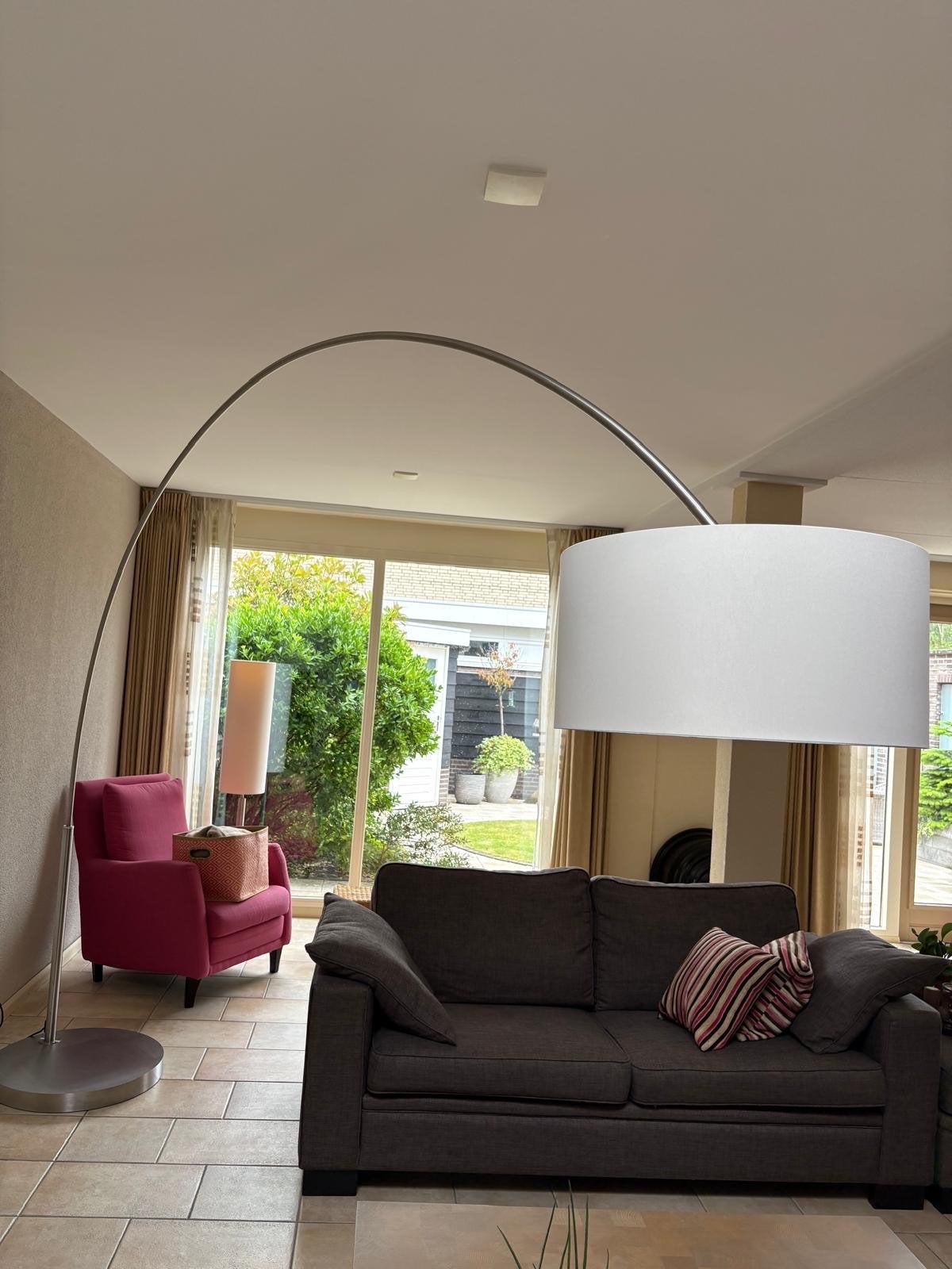 Prachtige design booglamp - Modern en stijlvol, Huis en Inrichting, Ophalen of Verzenden, Zo goed als nieuw, Metaal, 200 cm of meer