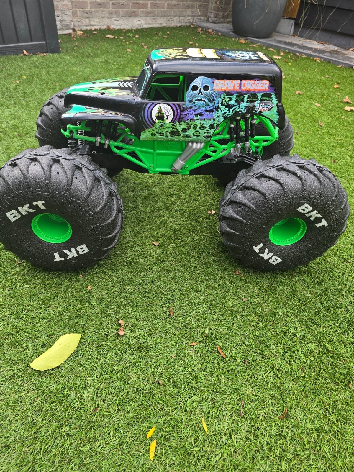 Grave Digger Monster Truck RC - Zo goed als nieuw, Ophalen, Zo goed als nieuw, Overige typen