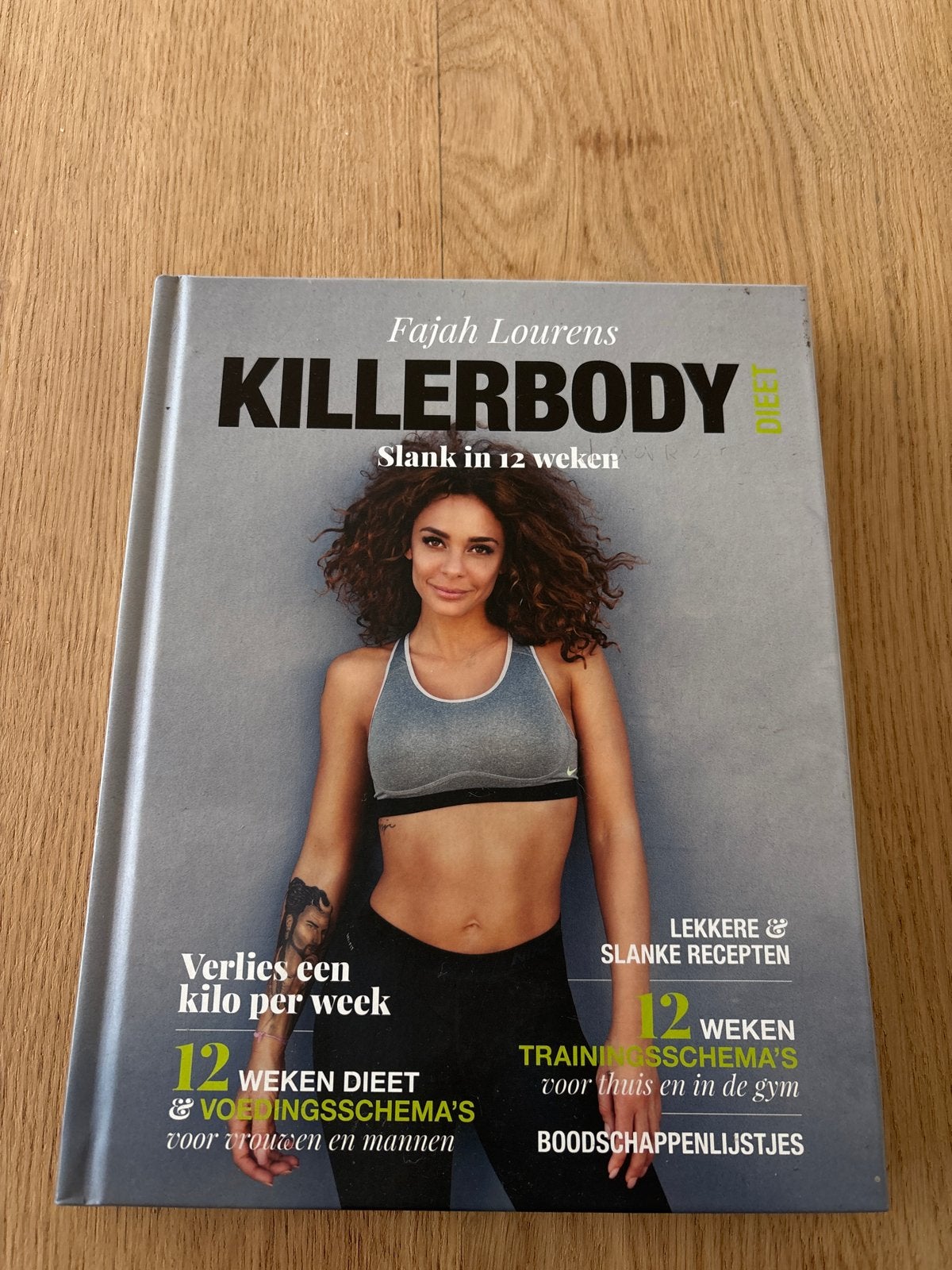 Fajah Lourens Killerbody Dieet - Slank in 12 weken, Ophalen of Verzenden, Zo goed als nieuw, Dieet en Voeding