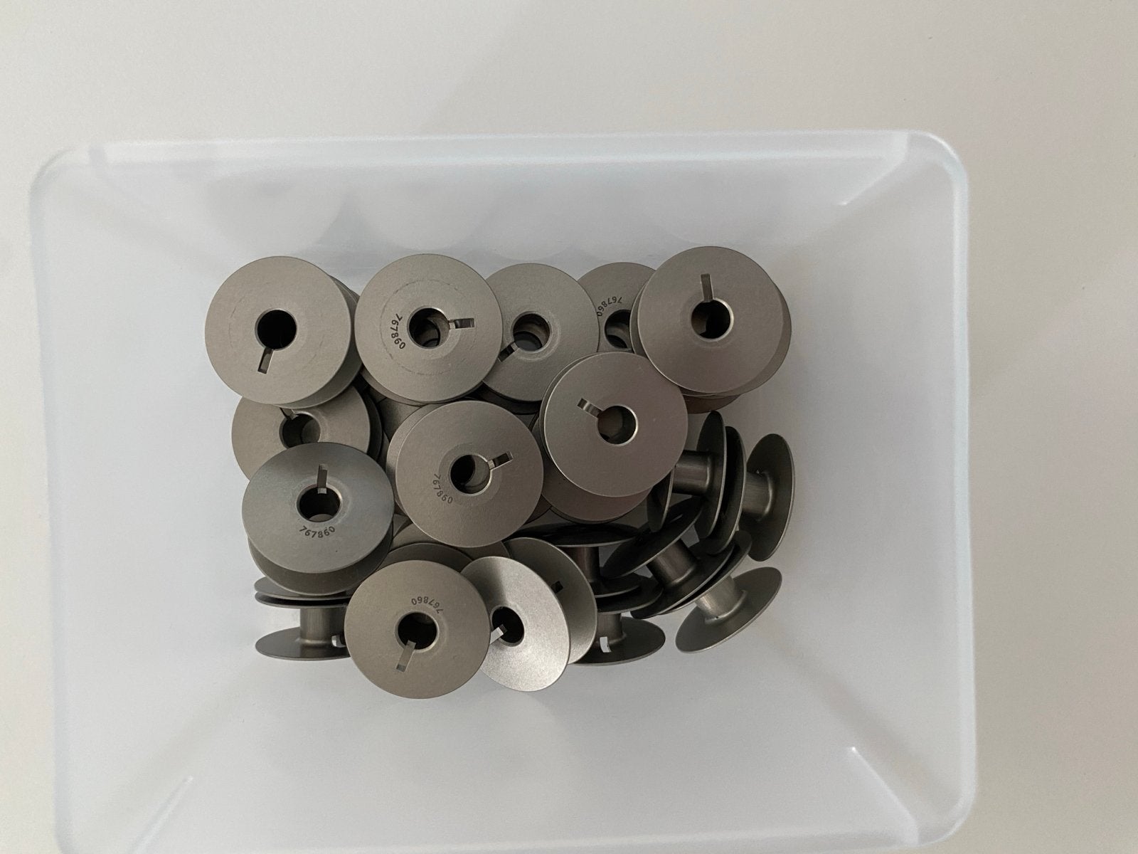 35x Metalen Spoeltjes voor Janome Naaimachine, Ophalen of Verzenden, Gebruikt, Toebehoren, Janome
