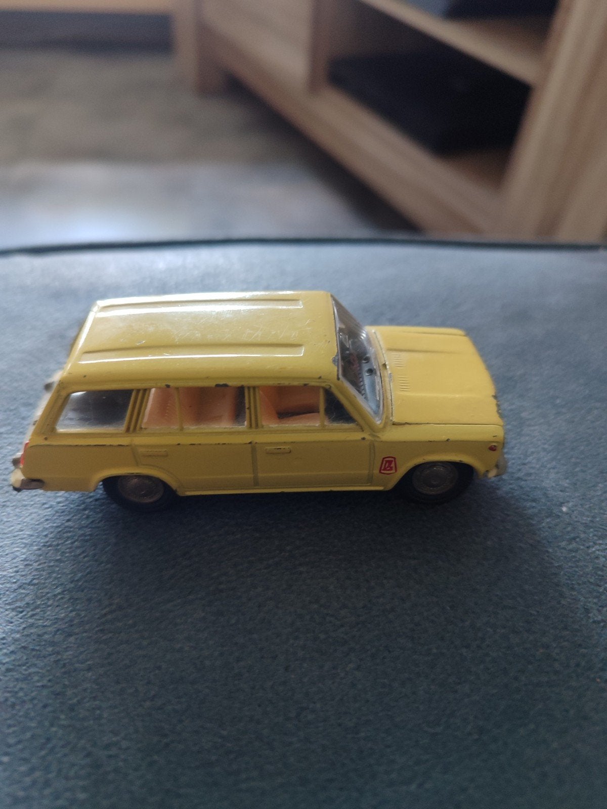 VAZ-2102 Model A11 1:43 - Made in USSR, Ophalen, Gebruikt, Auto, Overige merken